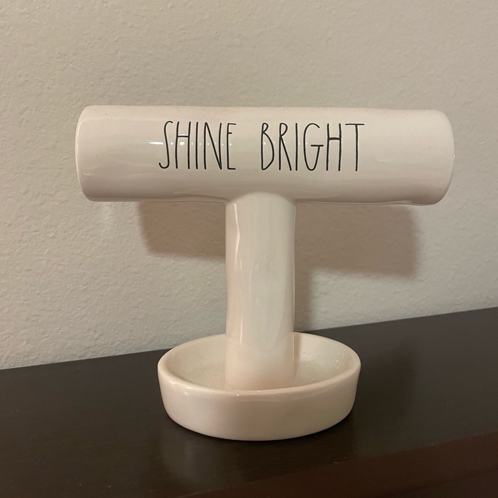 🌟Rae Dunn bracelet holder🌟